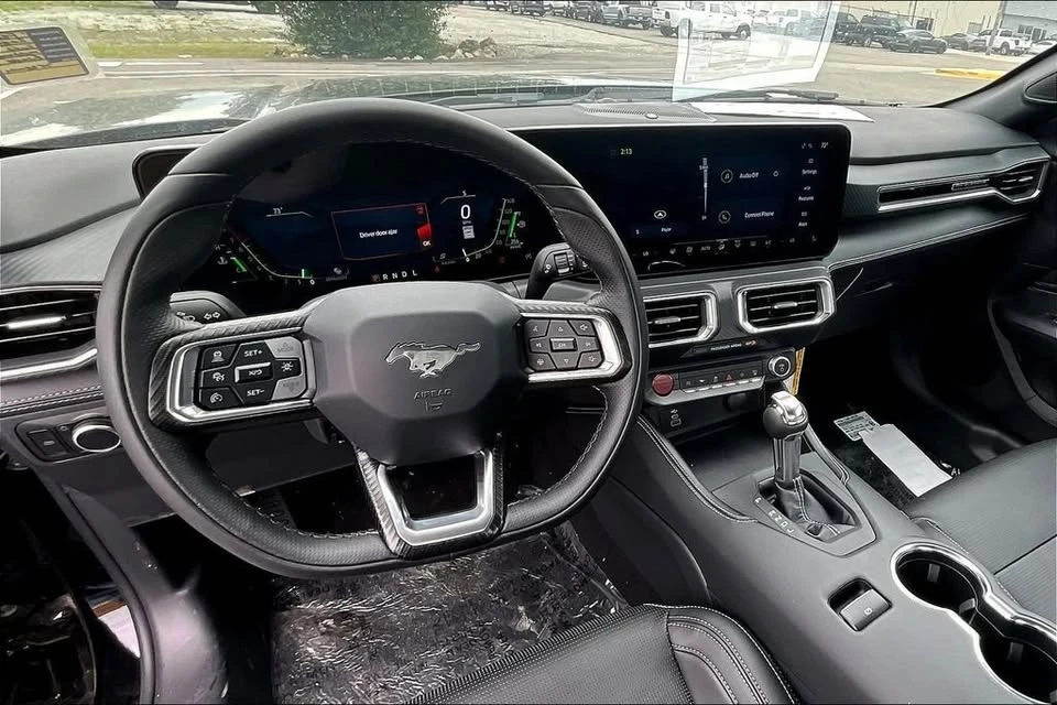 2025 Ford S650 Mustang - Image 5 of 12