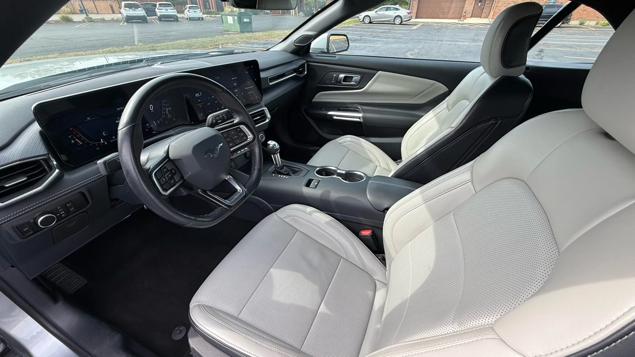 2025 Ford S650 Mustang - Image 11 of 21
