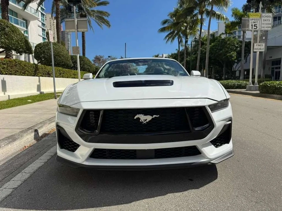 2025 Ford S650 Mustang - Image 3 of 12