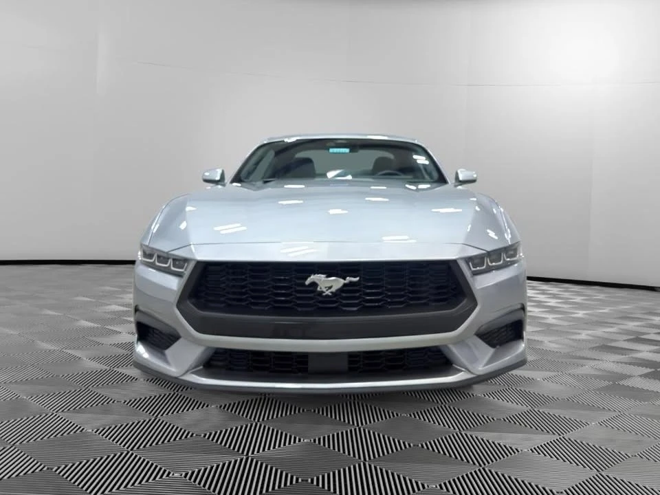 2025 Ford S650 Mustang - Image 2 of 10