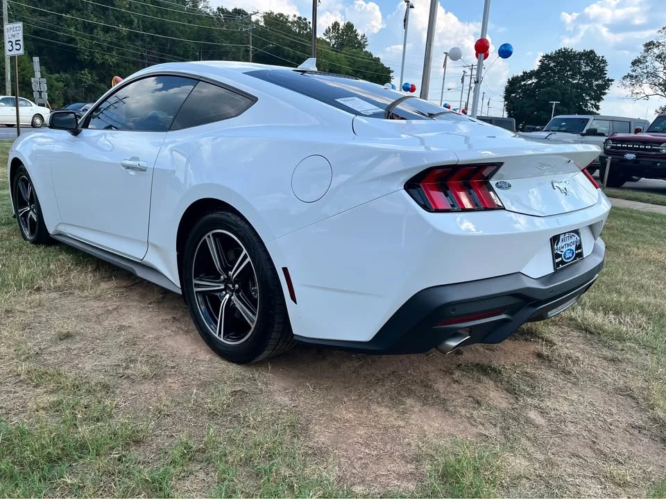 2025 Ford S650 Mustang - Image 3 of 8