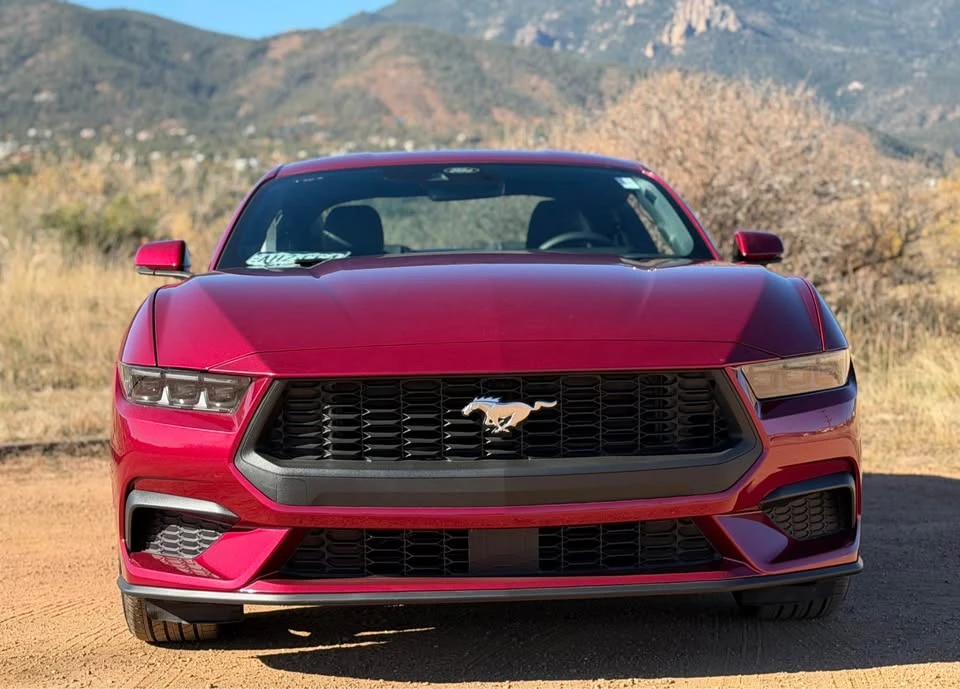 2025 Ford S650 Mustang - Image 2 of 17