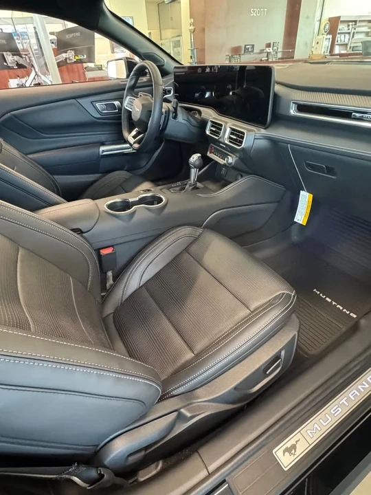 2025 Ford S650 Mustang - Image 7 of 8