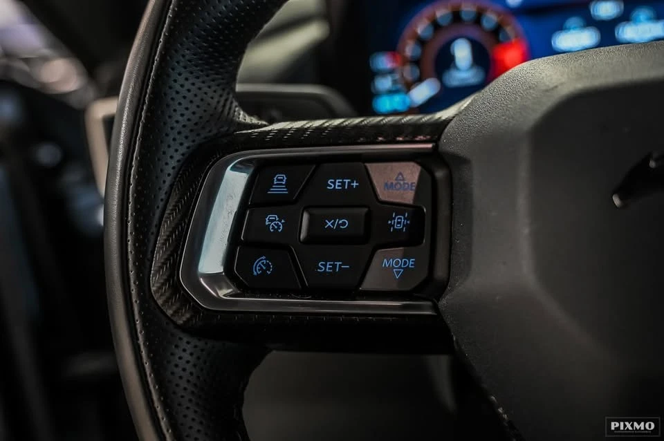 2025 Ford S650 Mustang - Image 10 of 16