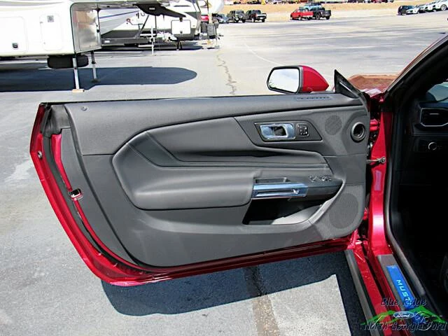 2025 Ford S650 Mustang - Image 10 of 24