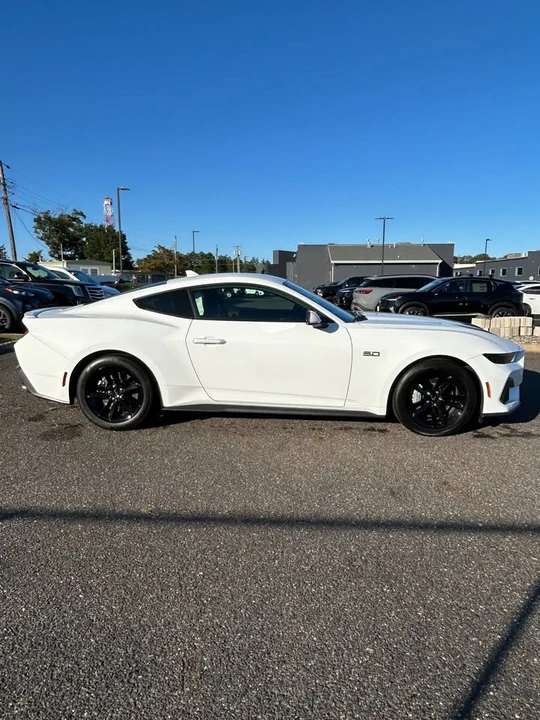 2025 Ford S650 Mustang GT - Image 9 of 9
