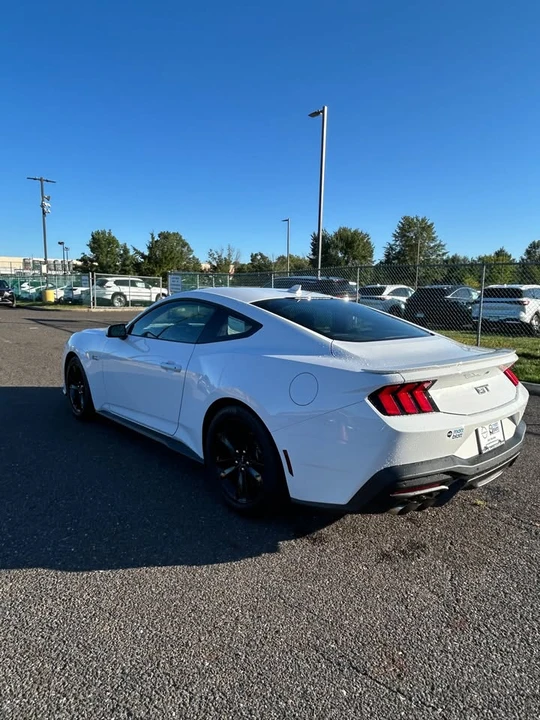 2025 Ford S650 Mustang GT - Image 4 of 9