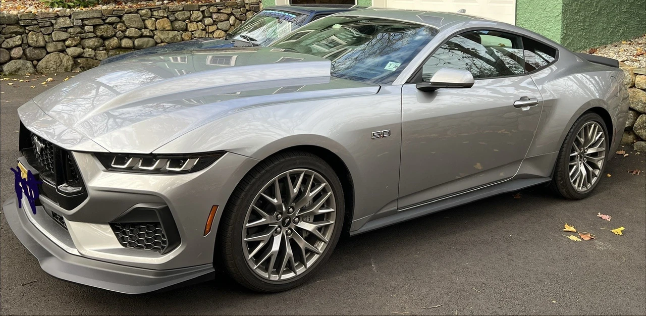 2025 Ford S650 Mustang GT - Image 8 of 8