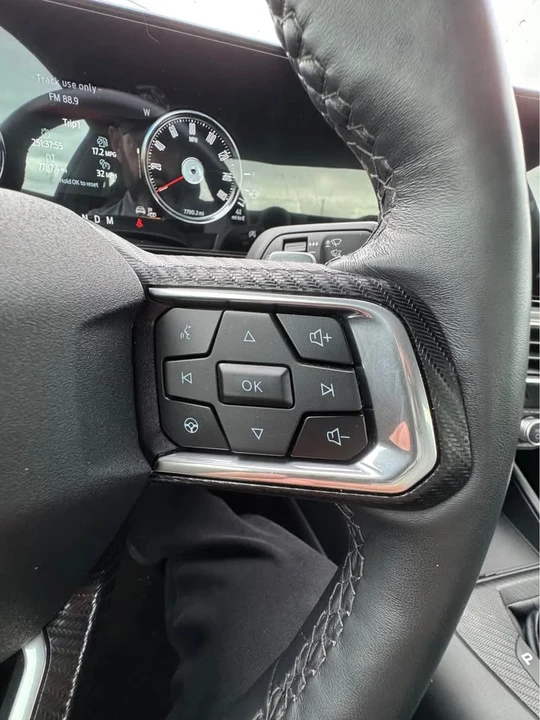 2025 Ford S650 Mustang - Image 14 of 15