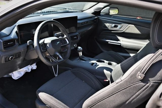 2025 Ford S650 Mustang - Image 17 of 21