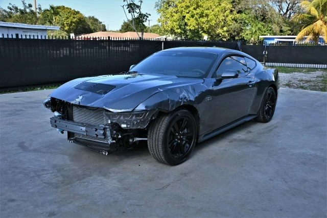 2025 Ford S650 Mustang - Image 2 of 21