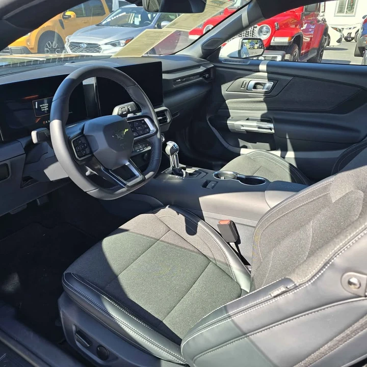 2025 Ford S650 Mustang GT - Image 4 of 8
