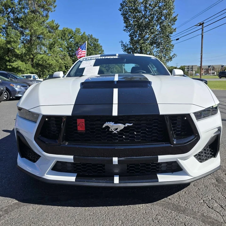 2025 Ford S650 Mustang GT - Image 2 of 8