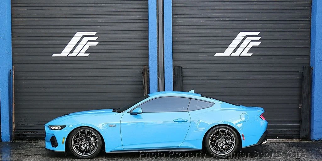 2025 Ford S650 Mustang - Image 2 of 12