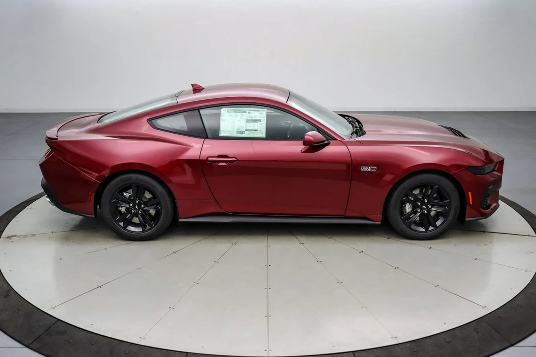 2025 Ford S650 Mustang - Image 4 of 21