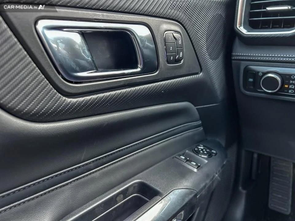 2025 Ford S650 Mustang - Image 17 of 20