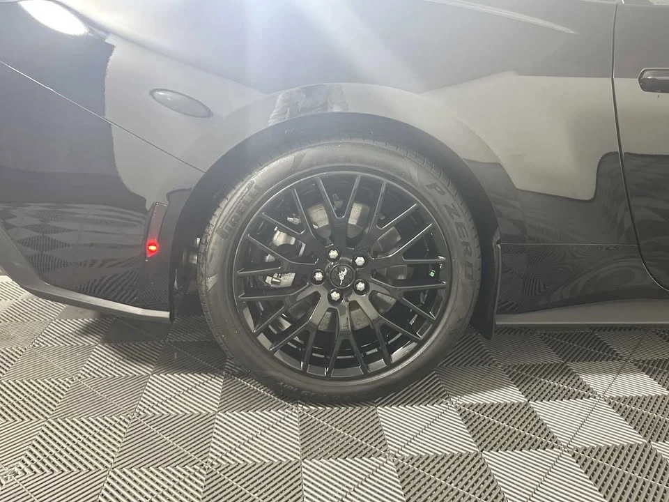 2025 Ford S650 Mustang - Image 10 of 15