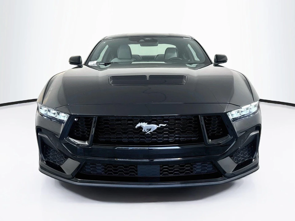 2025 Ford S650 Mustang GT - Image 2 of 13