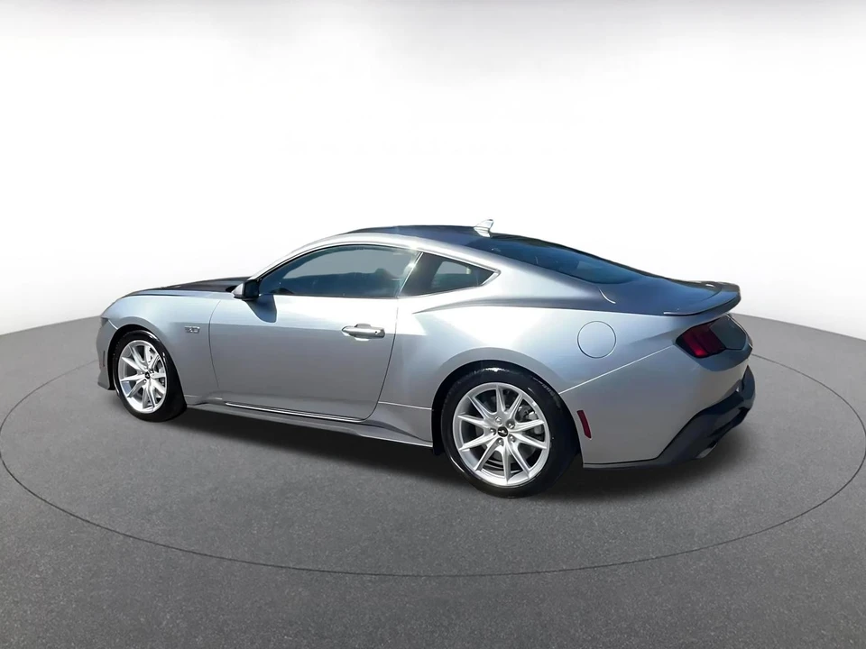 2025 Ford S650 Mustang - Image 8 of 31