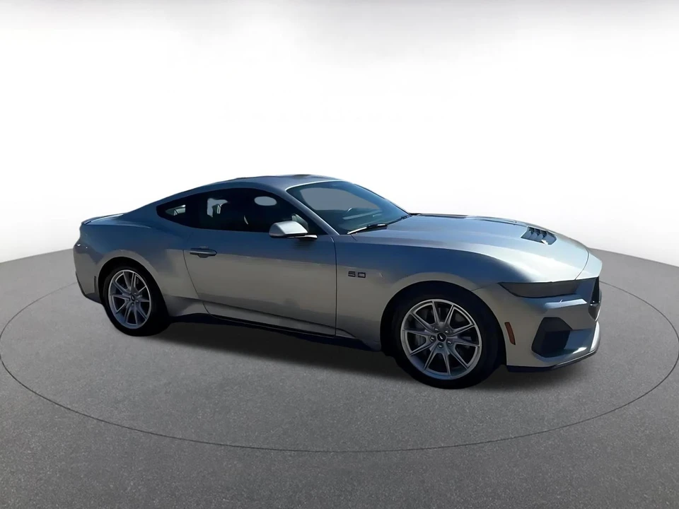 2025 Ford S650 Mustang GT - Image 2 of 31