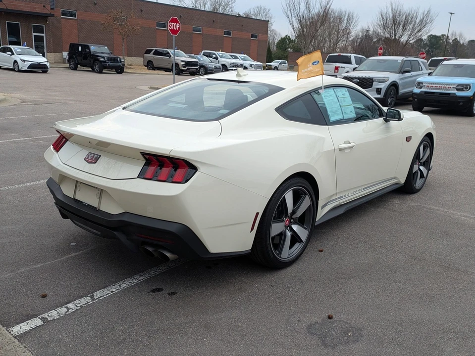 2025 Ford S650 Mustang - Image 4 of 12