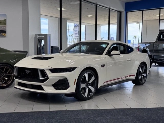 2025 Ford S650 Mustang - Image 2 of 12