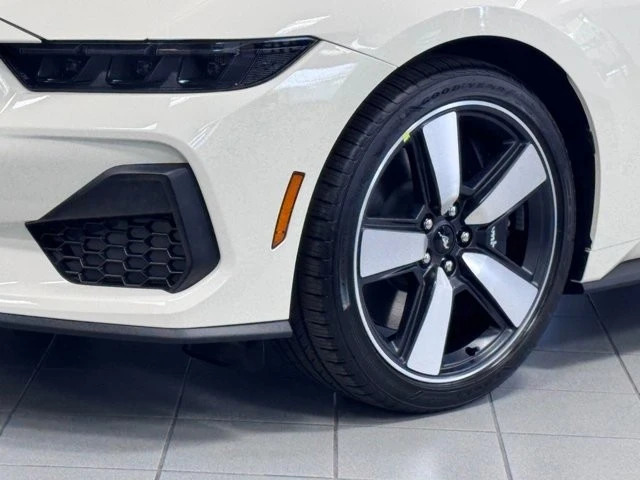 2025 Ford S650 Mustang - Image 4 of 12