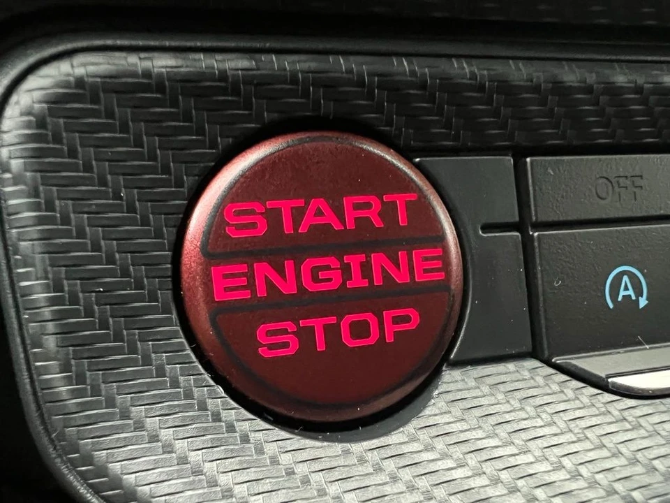 2025 Ford S650 Mustang - Image 2 of 12