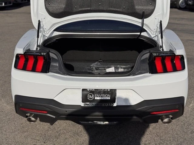 2025 Ford S650 Mustang - Image 9 of 12