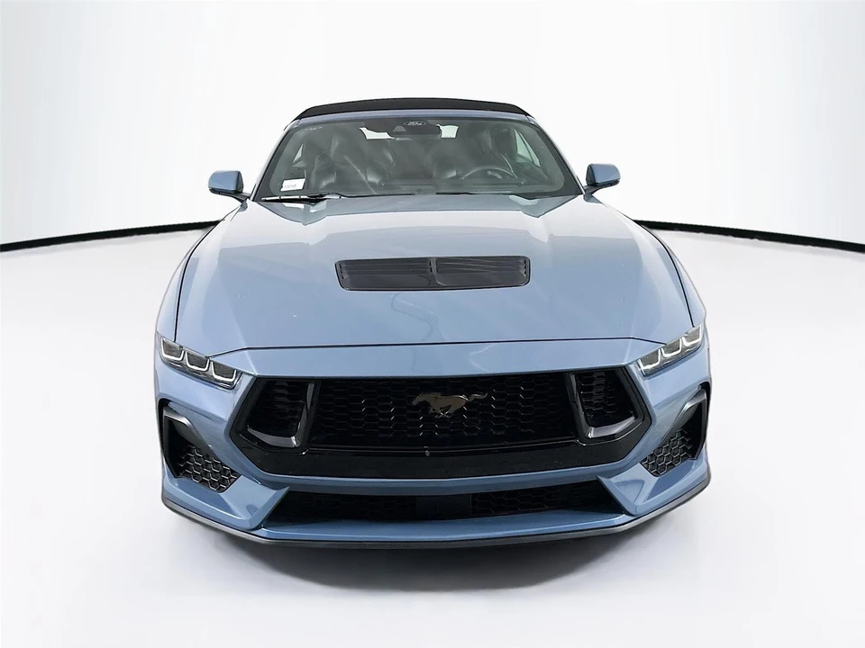 2025 Ford S650 Mustang - Image 2 of 14