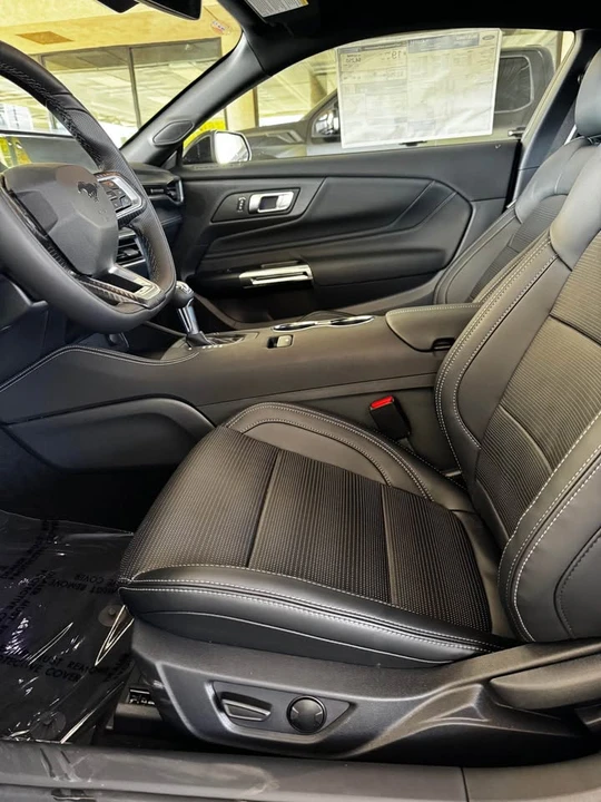2025 Ford S650 Mustang - Image 7 of 19