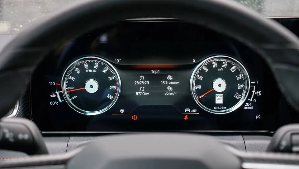 2025 Ford S650 Mustang - Image 16 of 19