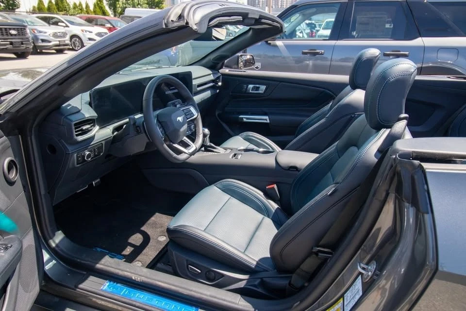 2025 Ford S650 Mustang - Image 9 of 17