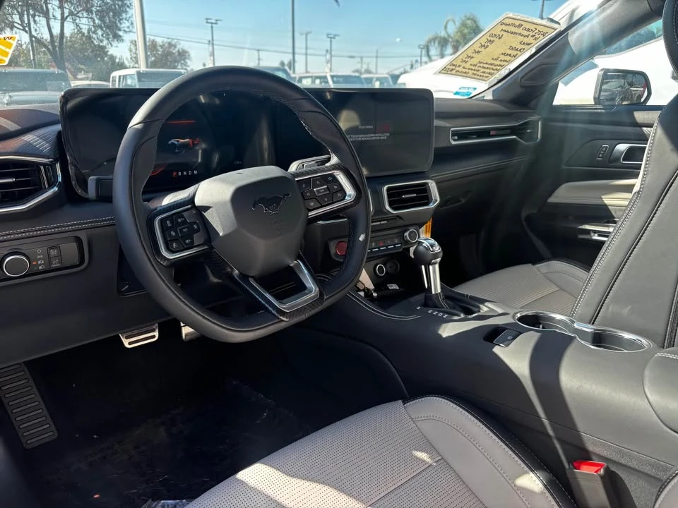 2025 Ford S650 Mustang - Image 3 of 3