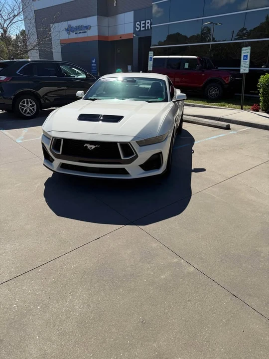 2025 Ford S650 Mustang - Image 5 of 7