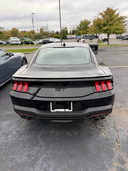 2025 Ford S650 Mustang - Image 3 of 11