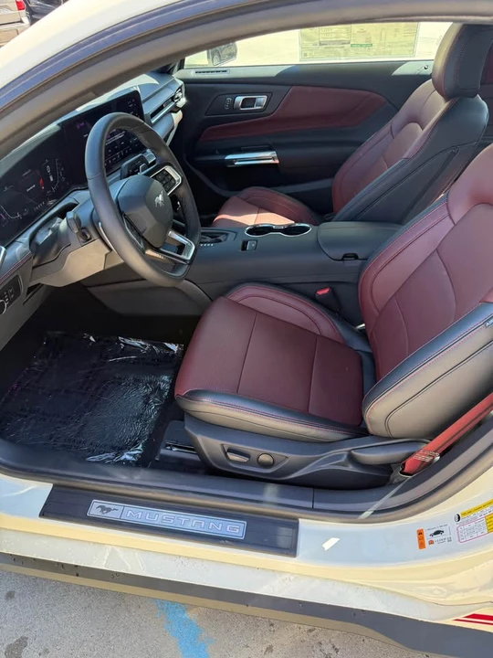 2025 Ford S650 Mustang - Image 3 of 7