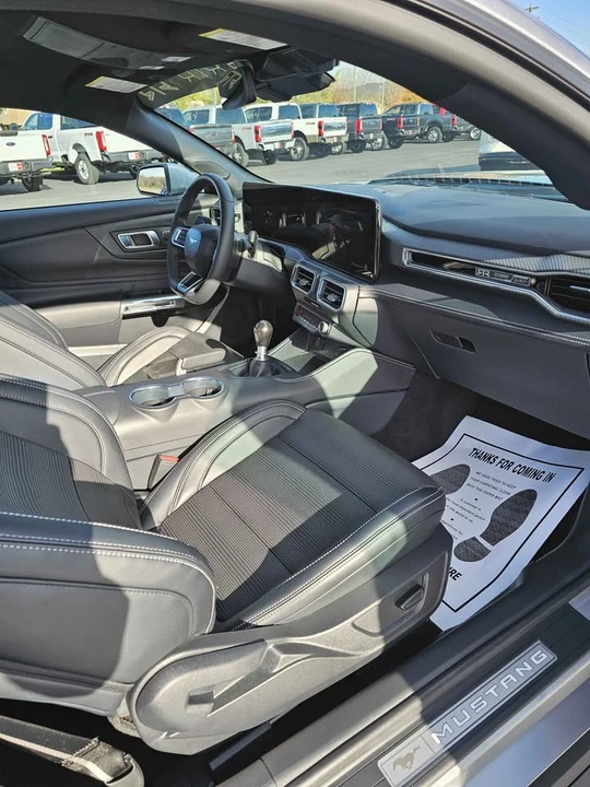 2025 Ford S650 Mustang - Image 9 of 14