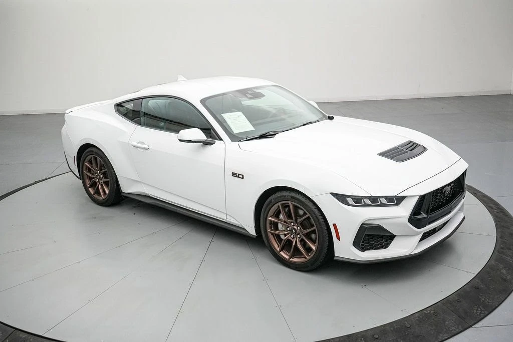 2025 Ford S650 Mustang - Image 2 of 21