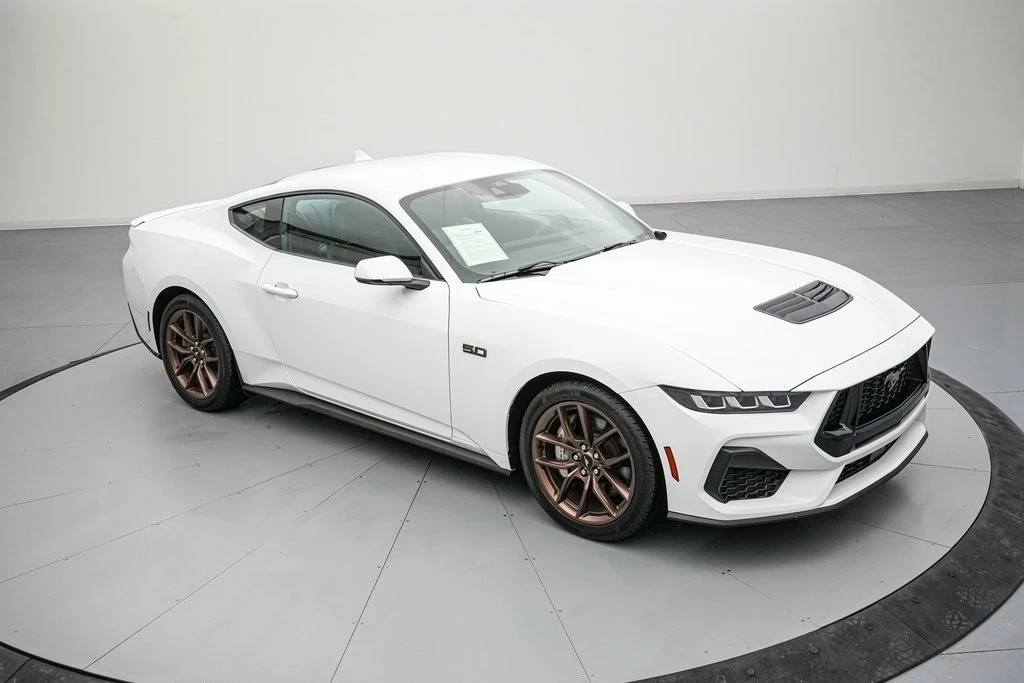 2025 Ford S650 Mustang - Image 2 of 21
