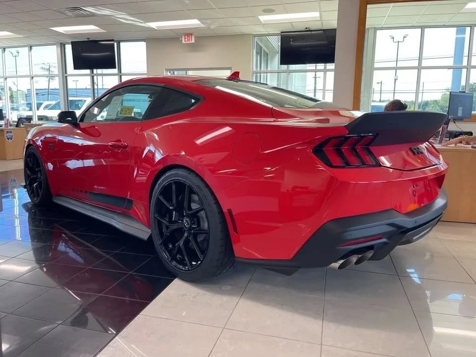 2025 Ford S650 Mustang - Image 4 of 10