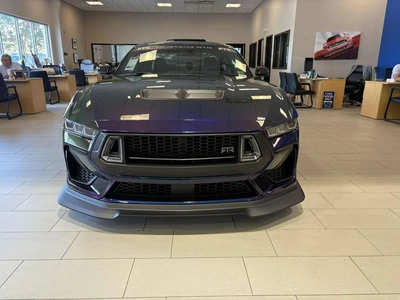 2025 Ford S650 Mustang GT - Image 2 of 17