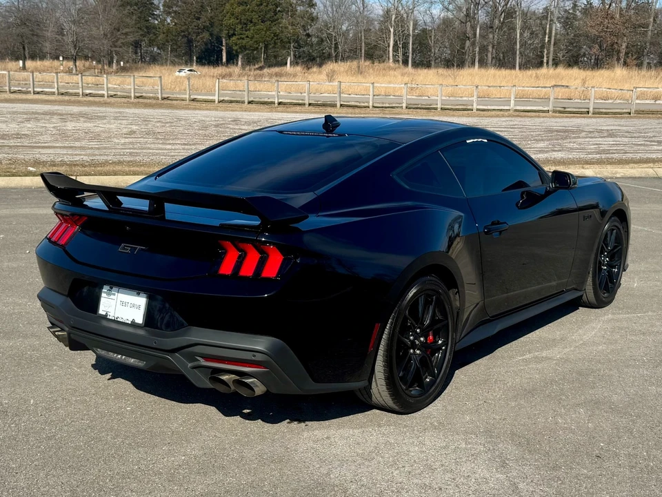 2025 Ford S650 Mustang - Image 3 of 12