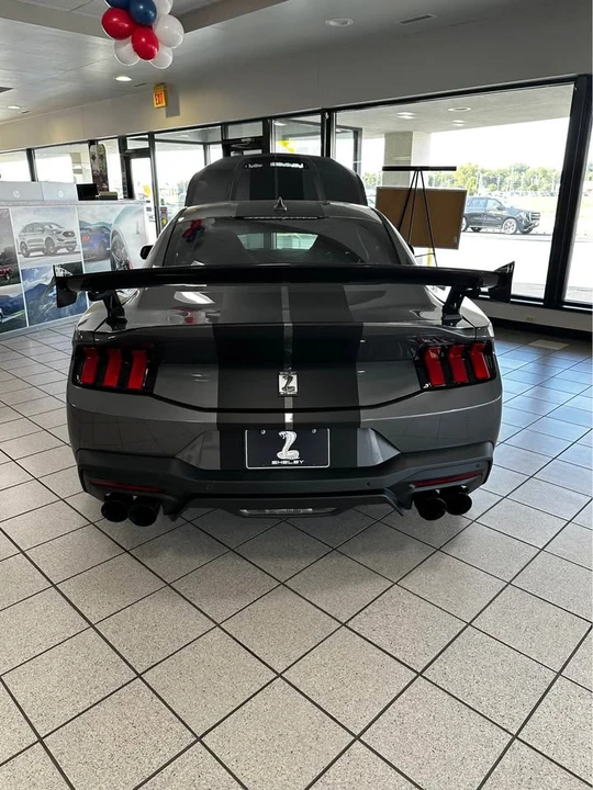 2025 Ford Shelby Mustang - Image 6 of 15