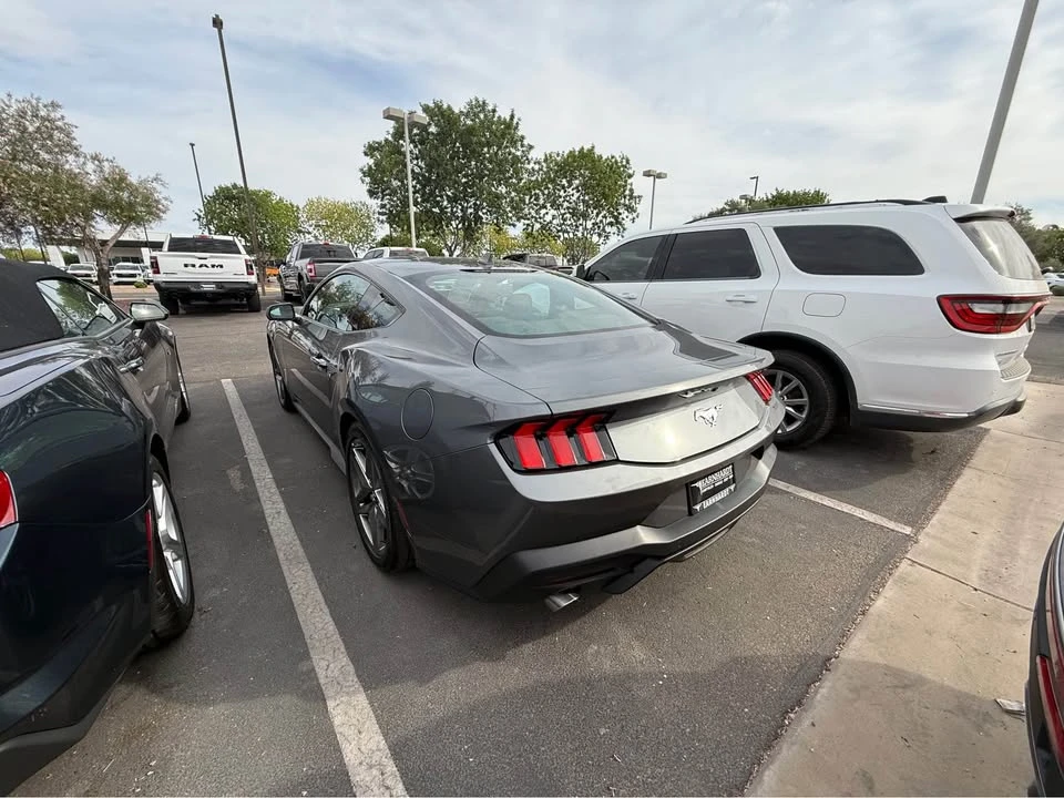 2025 Ford S650 Mustang - Image 3 of 7