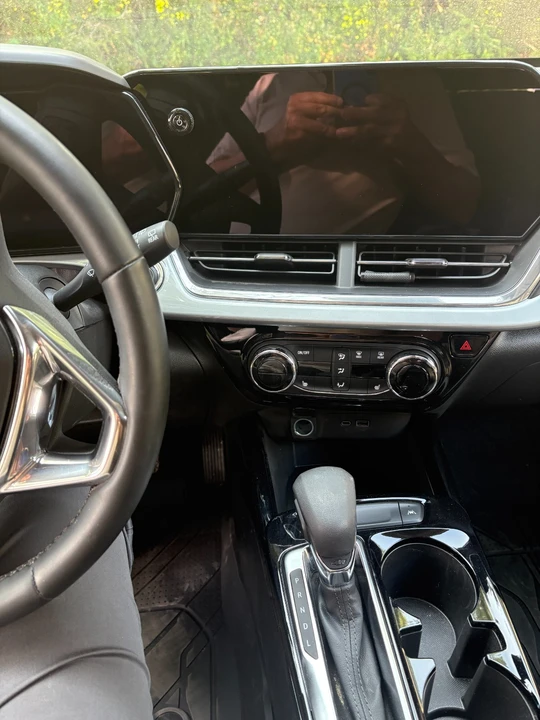 2025 Ford S650 Mustang - Image 2 of 4