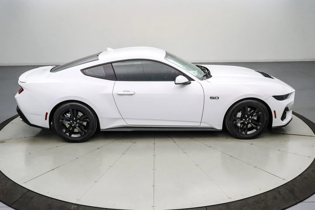 2025 Ford S650 Mustang - Image 4 of 21