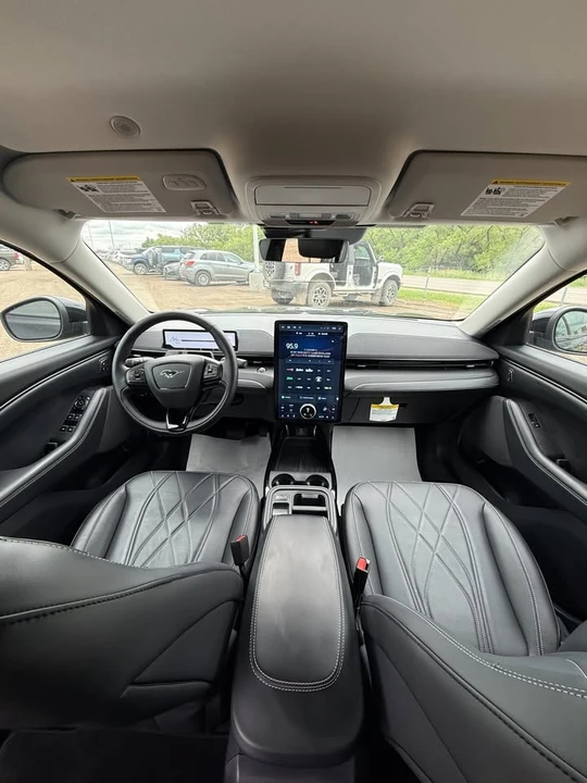 2025 Ford Mustang Mach-E - Image 12 of 18