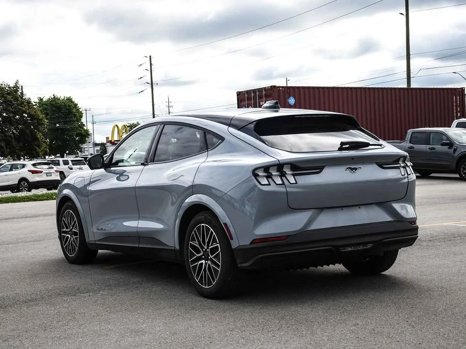 2025 Ford Mustang Mach-E - Image 5 of 10