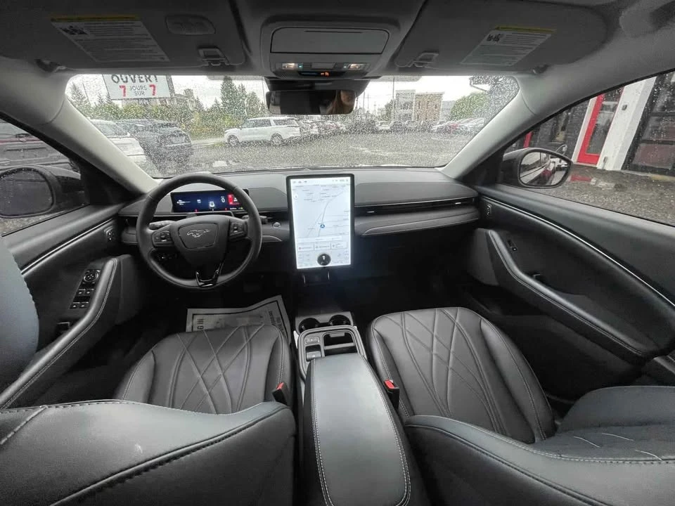 2025 Ford Mustang Mach-E - Image 11 of 18